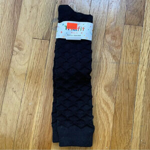 4/$25 Trimfit Knee Hi Socks Black Size 8-9.5